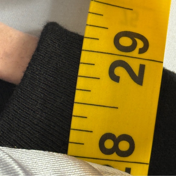 TLC “No Scrubs” Graphic Tee Black Large Vintage Y2K R&B Hip Hop - Picture 4 of 4